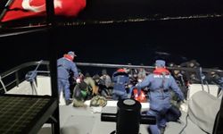 İzmir açıklarında 59 düzensiz göçmen kurtarıldı