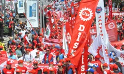 DİSK'te başkanlık yarışı Aras'ın zaferiyle sonuçlandı