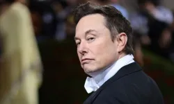 Musk'tan UFO paylaşımı: Sadece birkaç arkadaşım uğradı