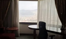 İzBB eski Hilton Oteli’nin binasını depremzedelere açtı