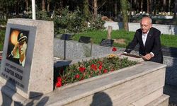 Kılıçdaroğlu, Hizbullah tarafından öldürülen Gaffar Okkan'ın mezarını ziyaret etti