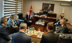 Adalet Partisi İzmir'den Kılıçdaroğlu'na destek
