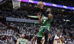 Boston Celtics pes etmedi!