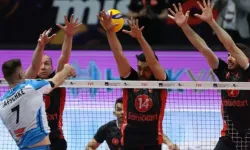 Voleybol Efeler Ligi'nde şampiyon Ziraat Bankası!