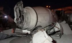 İzmir'de feci kaza: Beton mikseri metro inşaatı alanına uçtu!