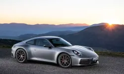 Porsche'un 60 yıllık logosu değişti!
