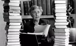 Agatha Christie'nin evinde mahsur kaldılar!