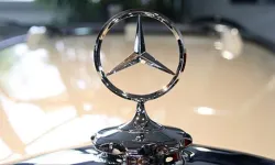 Mercedes’in iki modeline yüz binlerce lira zam!