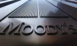 Moody's, Türkiye'nin kredi notunu yükseltti