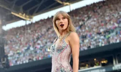 Taylor Swift üniversitede ders oluyor! Katılmak için sıraya girdiler