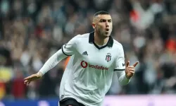 Burak Yılmaz, sahalara geri mi dönüyor?