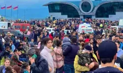 Ateşkes ilan edildi |  Hocalı'daki Ermeniler şehri terk ediyor |  Aliyev: Ermenilere gereken cevap verildi