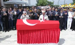 İzmirli şehidi binler uğurladı