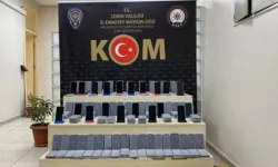 İzmir'de kaçakçılık operasyonu! | 1 AVM'yi dolduracak kaçak mal yakalandı