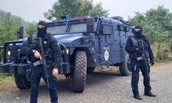 Sırbistan Kosova sınırına yığınak yaptı: Beyaz Saray'dan geri çekilin çağrısı