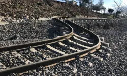 Turistik şehirde tren kazası: Konsere gitmek isteyen gençler hayatını kaybetti!