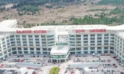 Balıkesir'de hasta yakınları doktora saldırdı