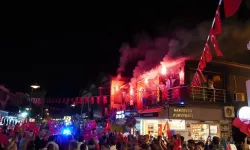 Çeşme'de Cumhuriyet Korteji kutlamalara iz bıraktı