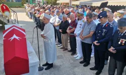 İzmir'de hayatını kaybeden Kore gazisine gözyaşlarıyla veda