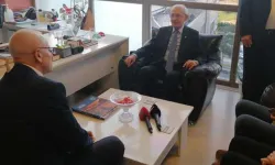 Kılıçdaroğlu'ndan tahliye olan Merdan Yanardağ’a geçmiş olsun ziyareti