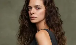 Başarılı oyuncu Özge Özpirinçci'nin acı günü