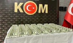 İzmir'de sahte dolarları piyasaya süreceklerdi!