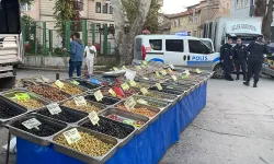 Semt pazarında 2 esnaf silahlı saldırıya uğradı