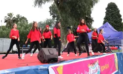 İzmir'de Çocuk Hakları Günü kutlandı
