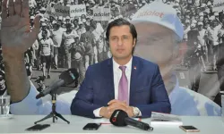 Deniz Yücel’den genel merkezin birlik yemeğine darbe