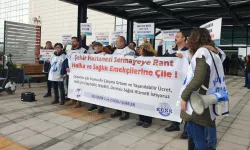 İzmir'de sağlıkçılar taleplerini yineledi: Yok sayıldığımız ortada