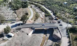 Sele neden oluyordu: İzmir Büyükşehir 60 yıllık köprüyü yeniledi