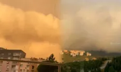 Bir garip görüntü: İzmir'e yaklaşan yağmur bulutları sosyal medyada gündem oldu