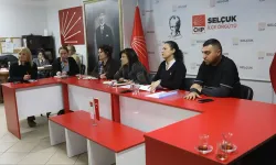 CHP İlçe Başkanı İpek Onbaşıoğlu: Laf kalabalığı değil, ekonomik krizi yönetin