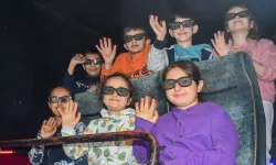 İzmir Büyükşehir sinemayı çocukların ayağına götürdü