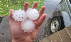 Avustralya'da yağan dolu büyüklüğü ile şaşırttı