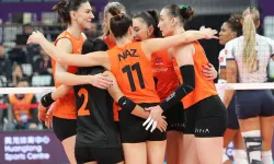 VakıfBank'ı yenen Eczacıbaşı Dynavit dünya şampiyonu!