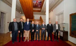 Başkan Tunç Soyer’e Kosova Rumeli Derneğinden destek  