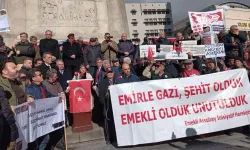 Emekli astsubaylar Ankara’da ses yükseltti: Geçinemiyoruz   