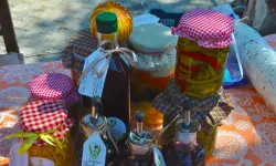 İzmir'in dünyaca ünlü pazarı: Burada herkes satış yapamıyor