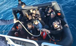 Seferihisar ve Çeşme'de 42 göçmen kurtarıldı