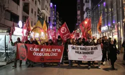 İzmir'de Can Atalay tepkisi: Saray’dan adalet bekleyenler, Azrail’den can beklerler