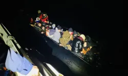 İzmir açıklarında gömen operasyonu: 38 düzensiz göçmen kurtarıldı