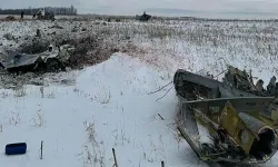 Ukraynalı esirleri taşıyan uçak düştü: 74 ölü