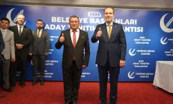 Yeniden Refah Partisi İzmir'deki başkan adaylarını tanıttı