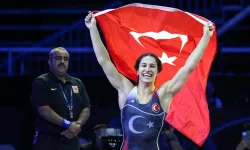 Buse Tosun Çavuşoğlu Avrupa Güreş Şampiyonası'nda altın madalya kazandı