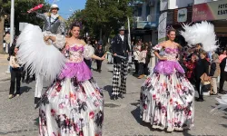 Datça’da Badem ağaçlarının çiçek açması festival ile kutlandı