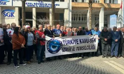 Kamu-Sen İzmir: Mademki Emekli Yılı, ilave ek ödeme memur emeklilerine verilsin!