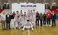 Okul Sporları Basketbol Turnuvasında finale İzmirli gençler adını yazdırdı