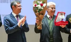 Dikili'nin Efsane Belediye Başkanı Osman Özgüven CHP'den istifa etti 