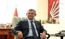 CHP Genel Başkanı Özel, Alper Gezeravcının babasıyla görüştü